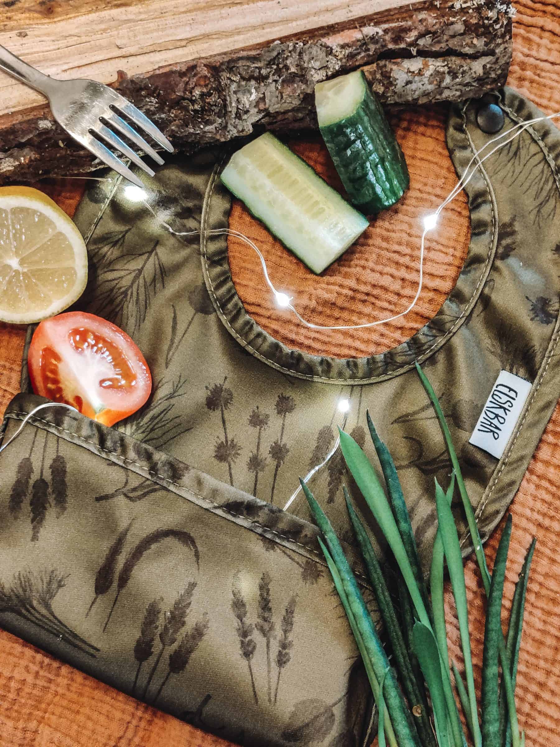 bib with pocket