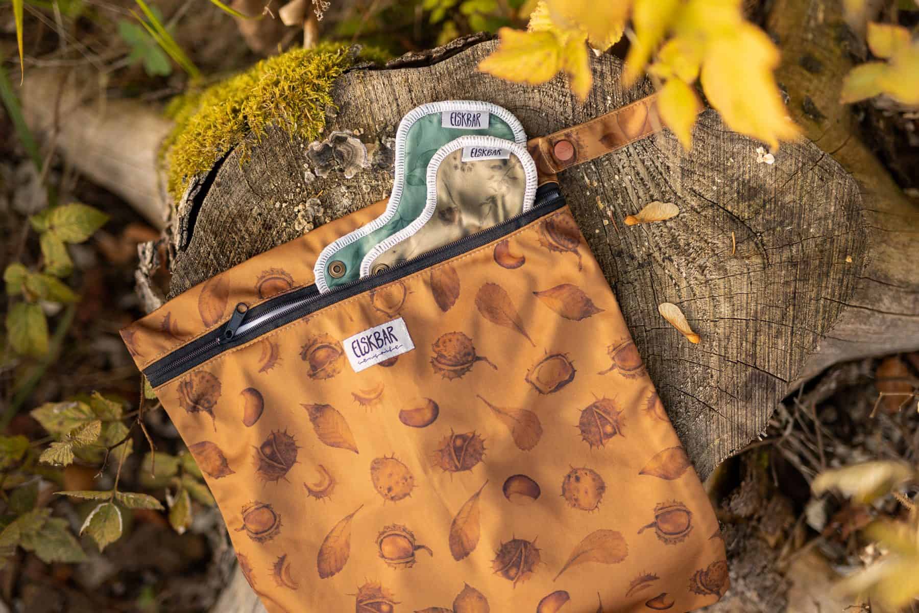Chestnut Medium Wetbag in the Woods